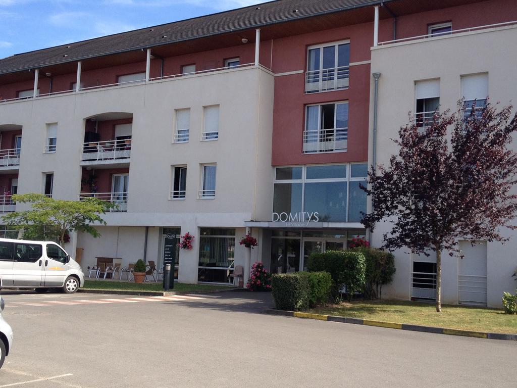 Domitys Le Village Vierzon Exteriör bild